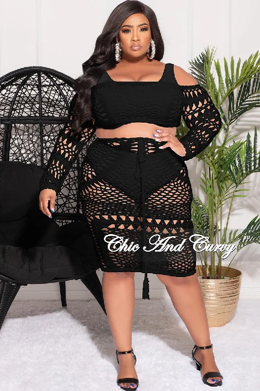 Final Sale Plus Size 2pc Crochet Crop Top and Skirt Set in Black Trendy Women's Oversized Final Sale Plus Size 2pc Crochet Crop Top and Skirt Set in Black Trendy Women's Oversized