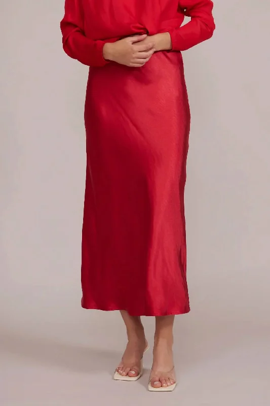 Katianna Maxi Skirt In Red Relaxed Women's 