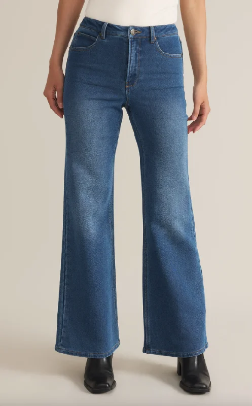 Z Supply Georgia Denim Relaxed Leg Jean European