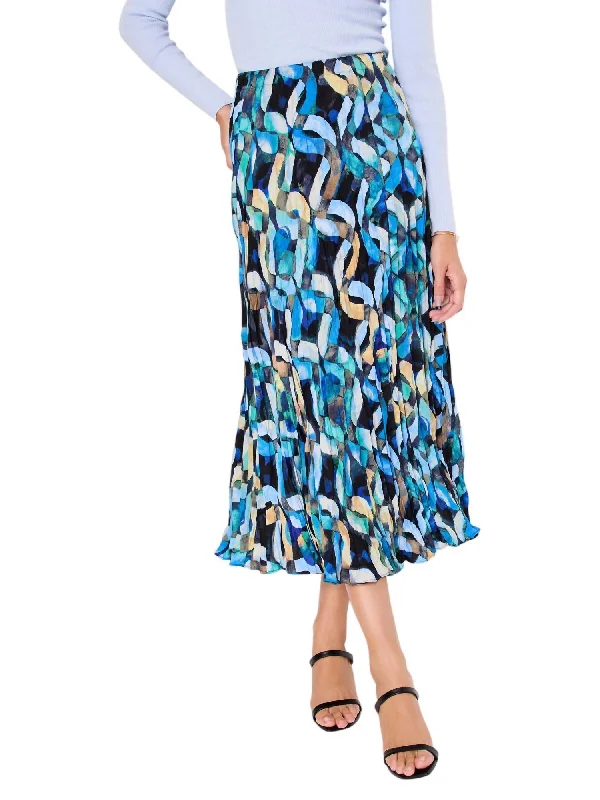 Wave Links Skirt In Blue Multi Cozy Women's Winter