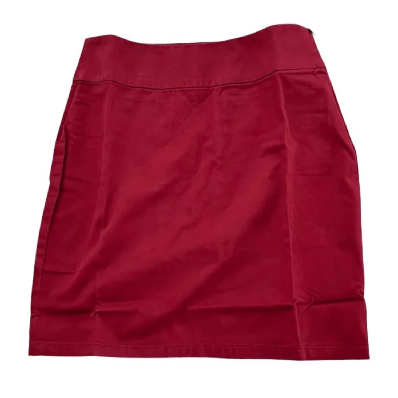 Women's Athletic Skirt In Burgundy Monochromatic All - in - one