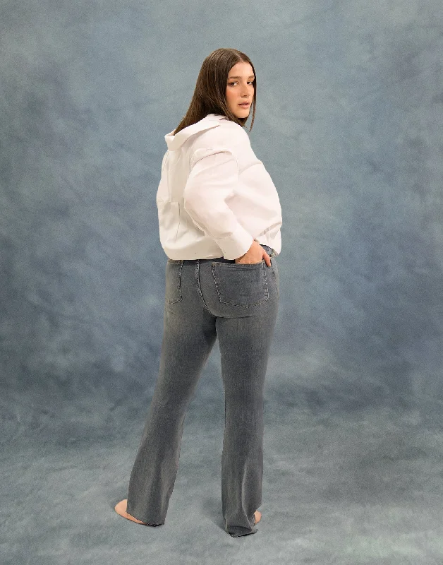 ALEX BOOTCUT JEANS / ZOLA Business