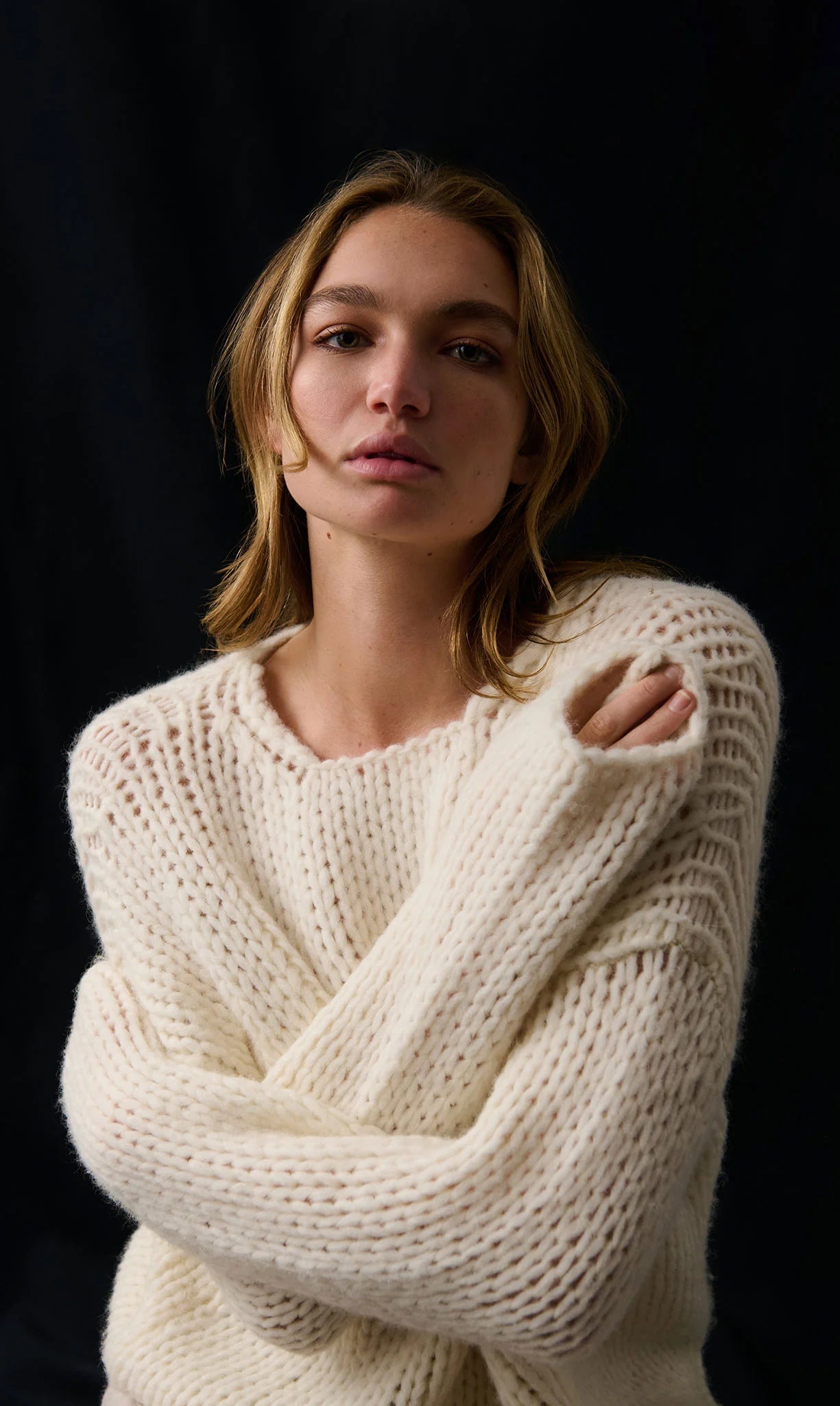 AIDA Crew Neck Sweater in Ivory Streetwear Style for 