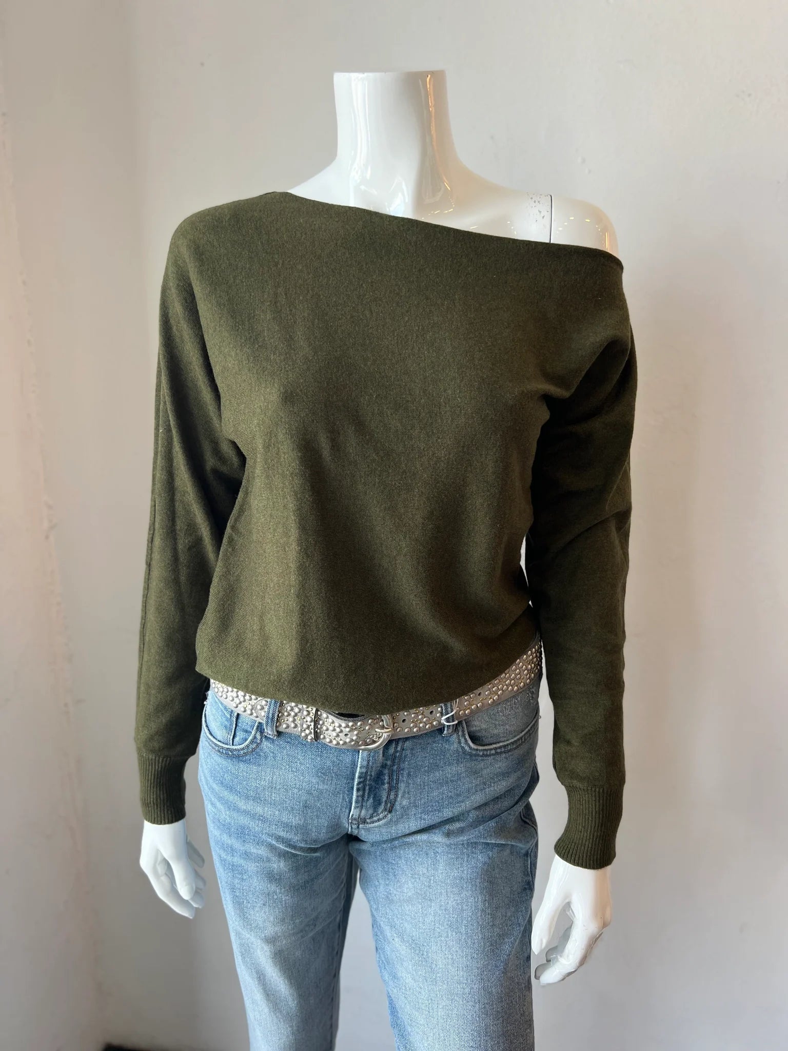 Cashmere/Cotton Off The Shoulder Sweater in Army Women