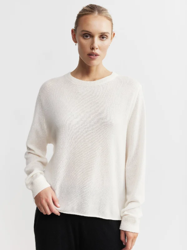 Cashmere Featherweight Oversize Crew - Cream Vacation